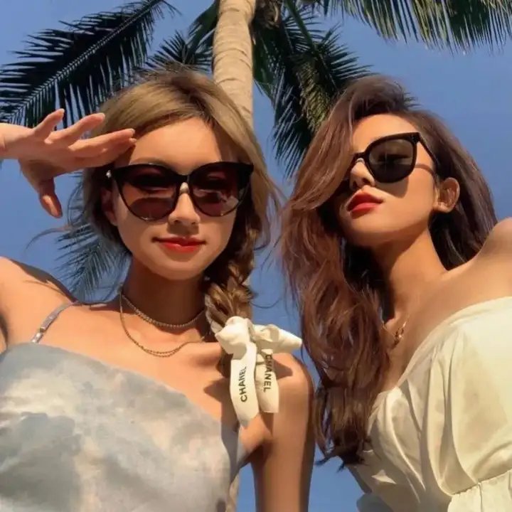 海边的女人